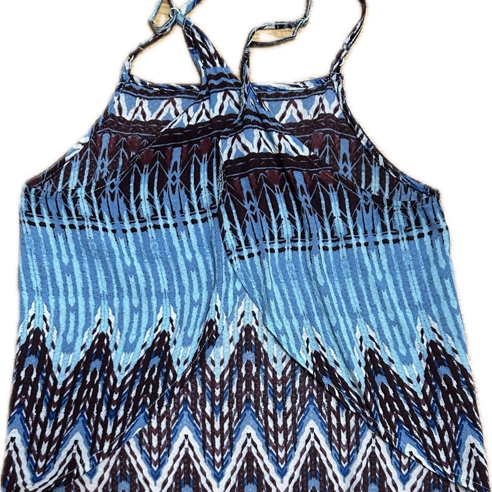 Free People cute strappy top with open back